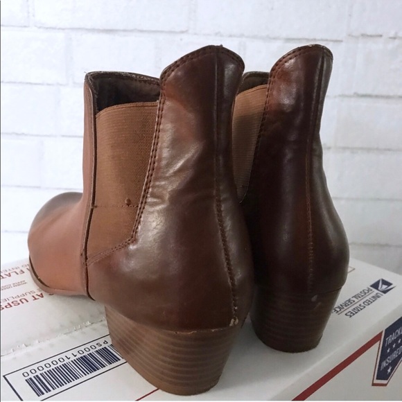 Saddle Ankle Booties - size 7 - Picture 4 of 5